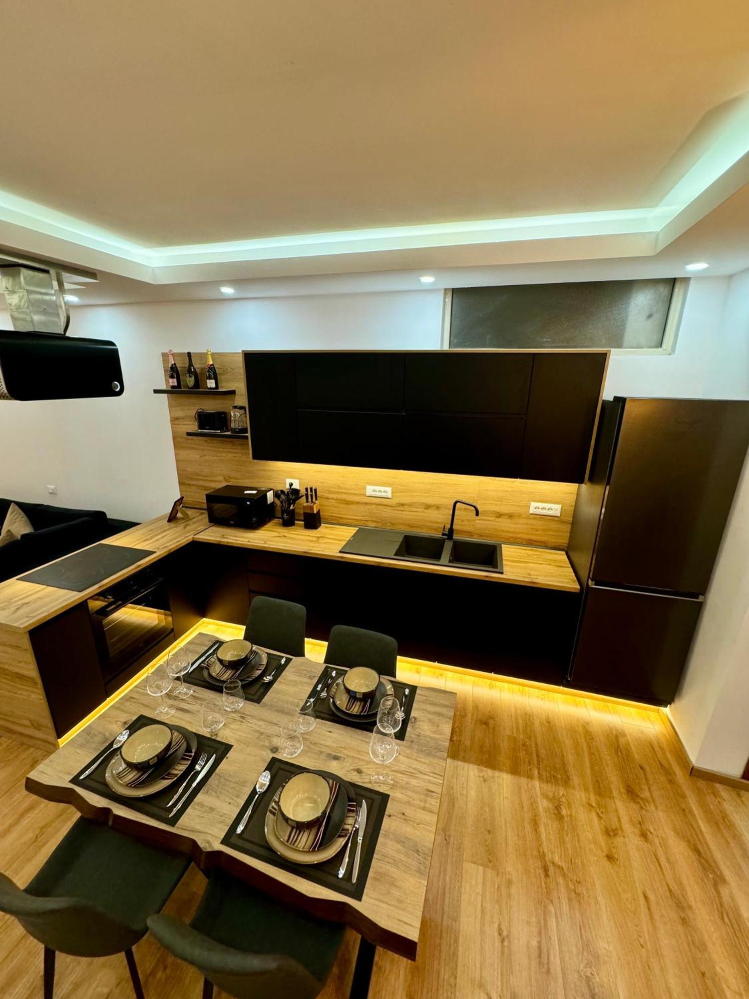 Luxury Central Baba Apartment Shkoder Luaran gambar